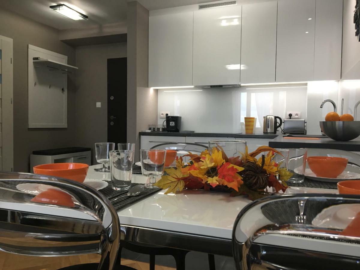 Apartament Emilia Apartman Varsó Kültér fotó