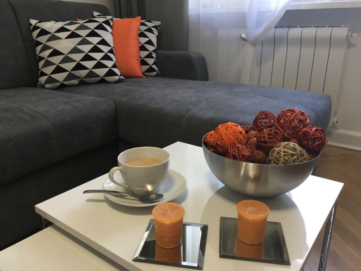 Apartament Emilia Apartman Varsó Kültér fotó